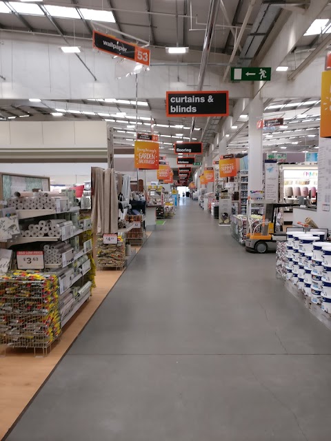 B&Q Paisley