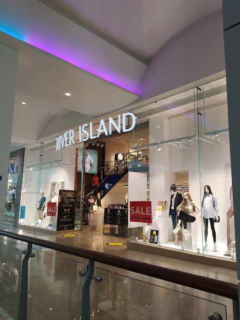 River Island