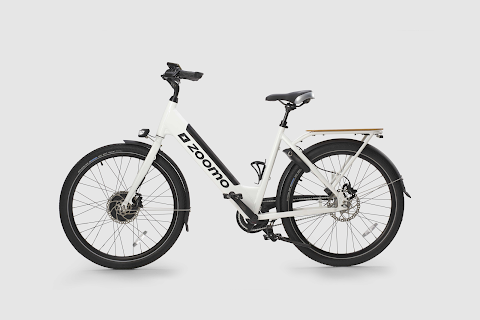 Zoomo e-bikes