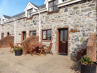 Trident Holiday Homes - Coninbeg Holiday Cottage