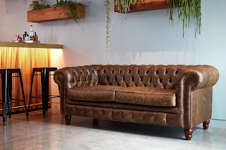 Darlings of Chelsea Sofas & Beds (Parsons Green)