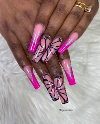 Magic Nails Designer