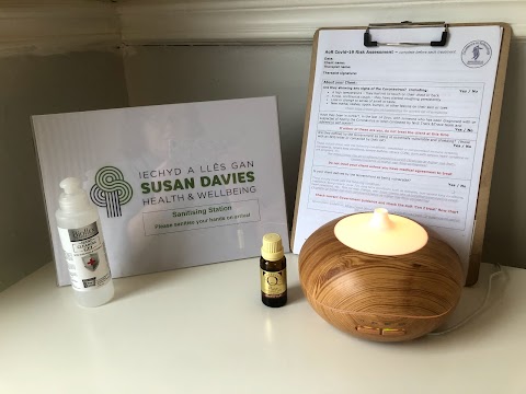 Susan Davies Clinical Reflexology; Massage & Aromatherapy