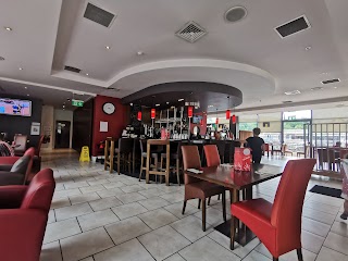 Bru Bar & Bistro