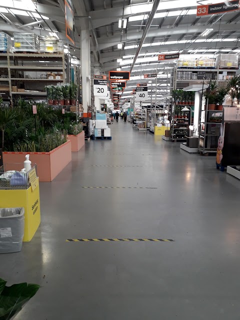 B&Q Hinckley