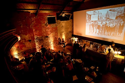 Totnes Cinema, Film & Theatre