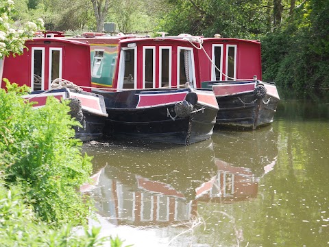 Tea Rooms Aldermaston Wharf