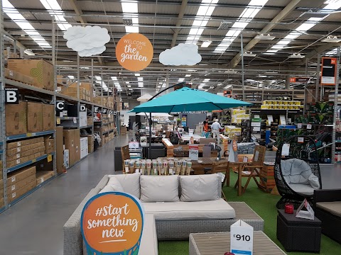 B&Q Manchester - Trafford Park