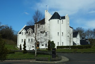 Glenskirlie Castle