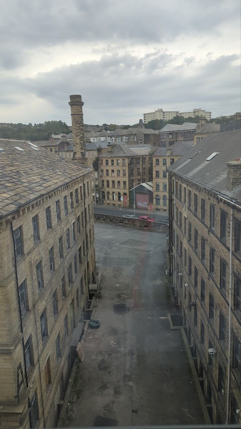 Travelodge Bradford Central