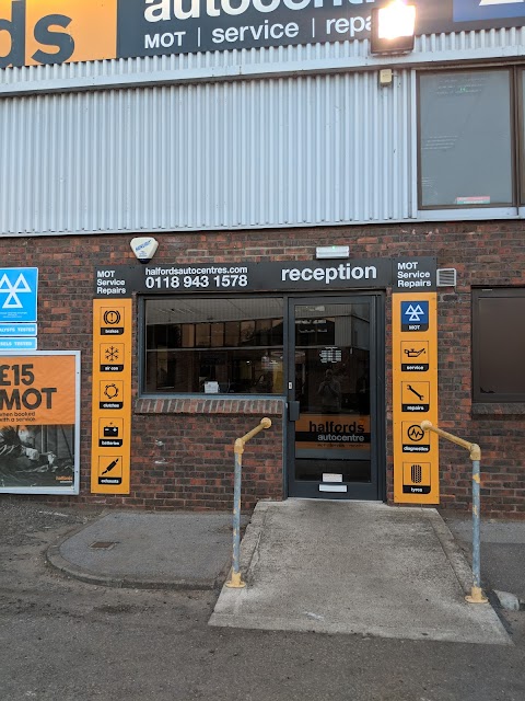 Halfords Autocentre Reading (Tilehurst)