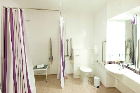 Premier Inn Barry Island Cardiff Airport hotel