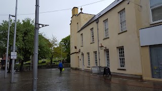 Plas Llanelly House