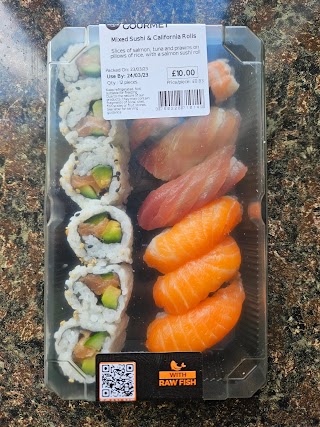 Sushi Gourmet (inside Sainsbury's)