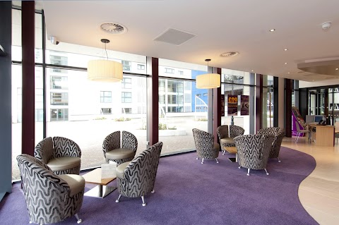 Premier Inn Cardiff City Centre (Queen Street) hotel