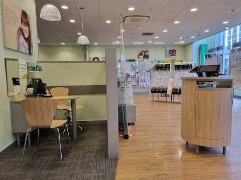 Specsavers Opticians and Audiologists Sheffield - The Moor