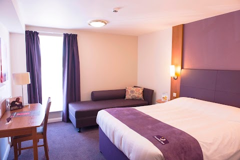 Premier Inn Manchester Bury hotel