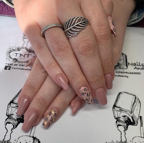 TNT Nails and Beauty