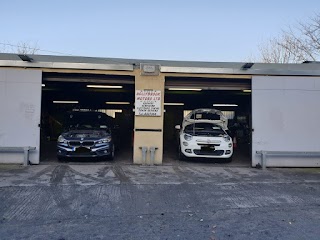 Hollybrook Motors