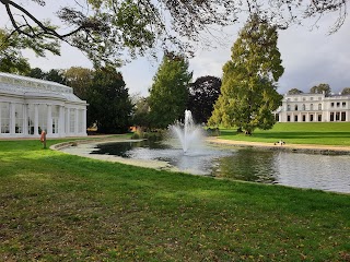 Gunnersbury Park