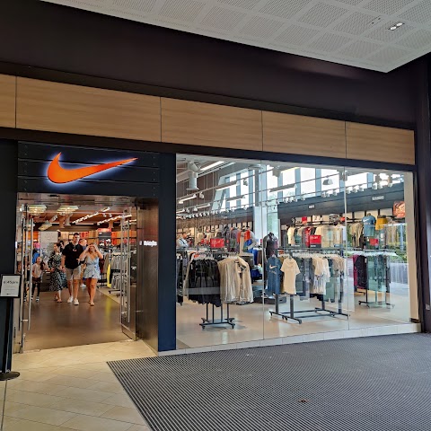 Nike Factory Store