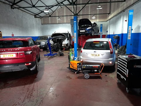 A&R Auto Repairs - Car Servicing & Auto Mechanic Clydebank