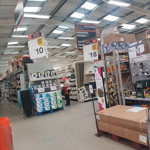 B&Q Trowbridge