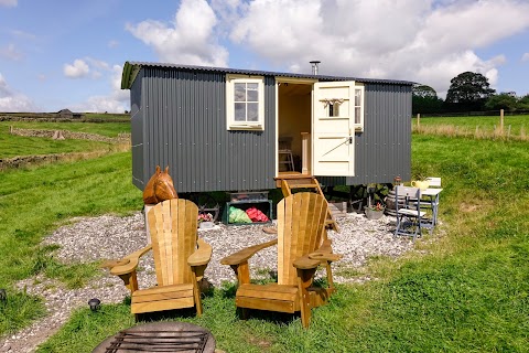 Huts In The Peak