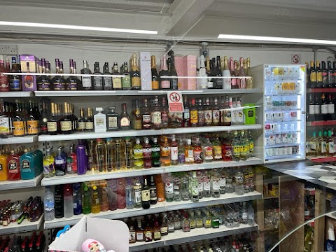 Lynns Off Licence & Grocery