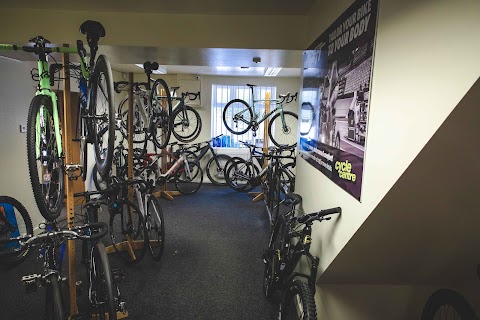 Cycle centre