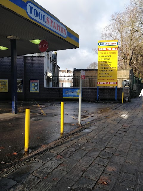 Toolstation Bristol Whiteladies Road