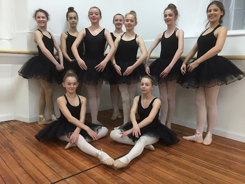 Fiona Henderson School of Dance