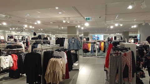 H&M