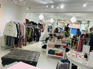 Oxton Boutique