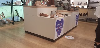 Kurt Geiger Cheshire Oaks Outlet