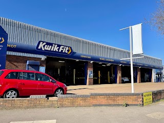 Kwik Fit - London - Leyton - Lea Bridge Road