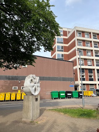 Bedford Hospital South Wing