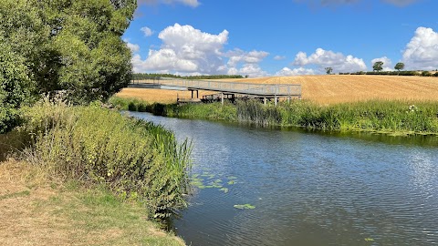 Stanwick Lakes