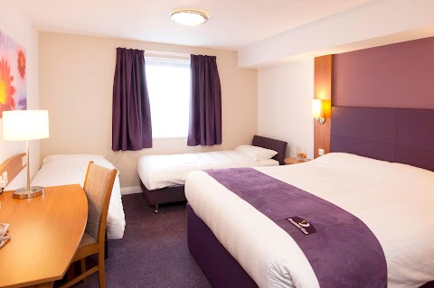 Premier Inn London Hanger Lane hotel