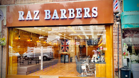 RAZ BARBERS SELESDON