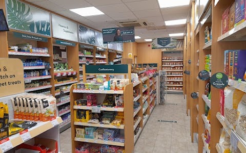 Holland & Barrett