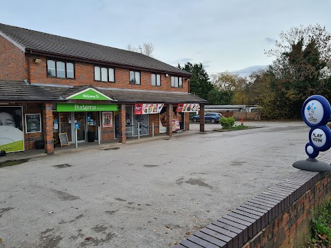 Budgens in Woodford