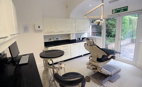 Elegant Smiles Dental Studio