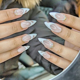 Bella's nails & spa