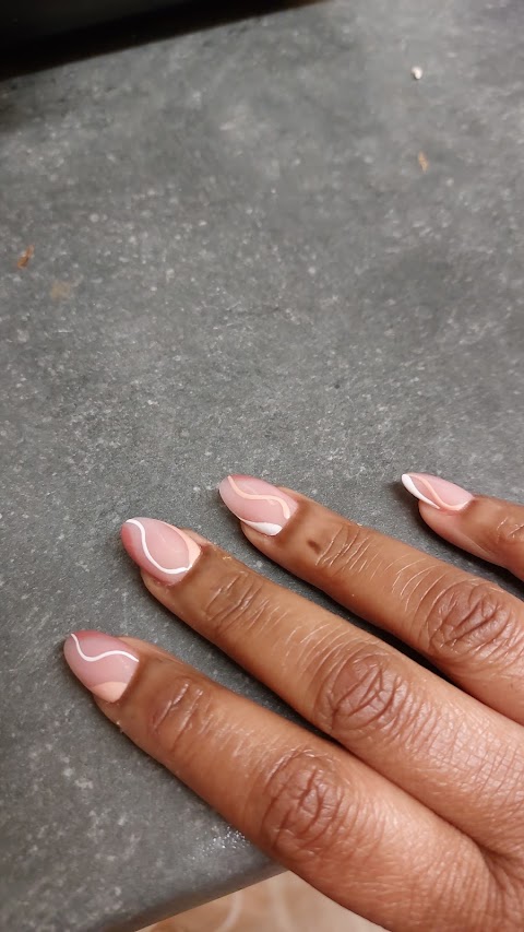 Elegant Nails