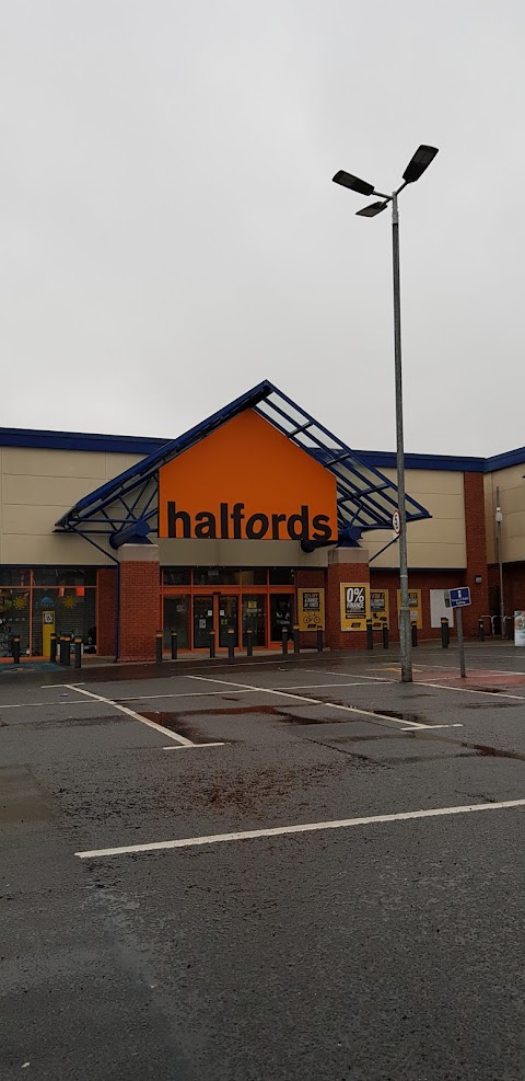 Halfords - Newry