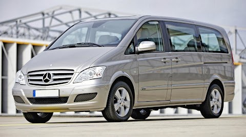 A2B Taxi and Airport Transfers Service