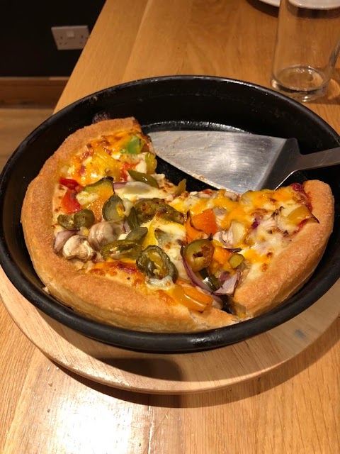 Pizza Hut