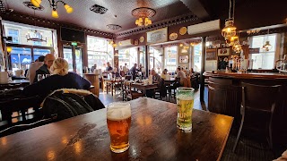 George IV Bar