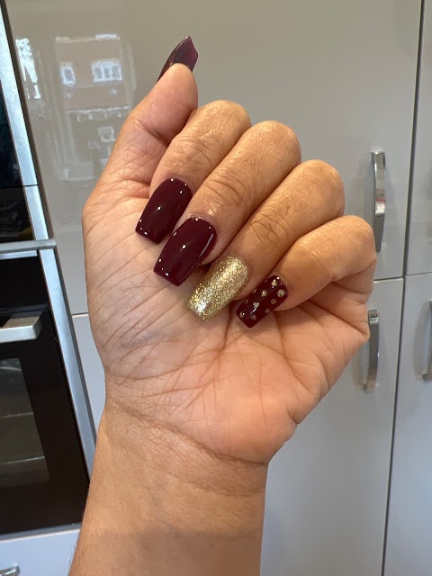 Olivia's Nails